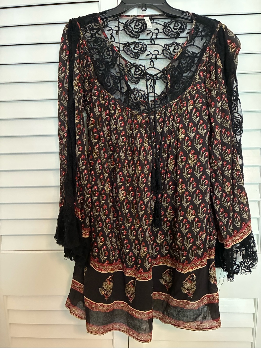 Vintage Free Prople Boho Lace-Trim Floral Dress with Bell Sleeves